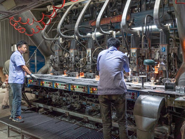 生產(chǎn)設(shè)備